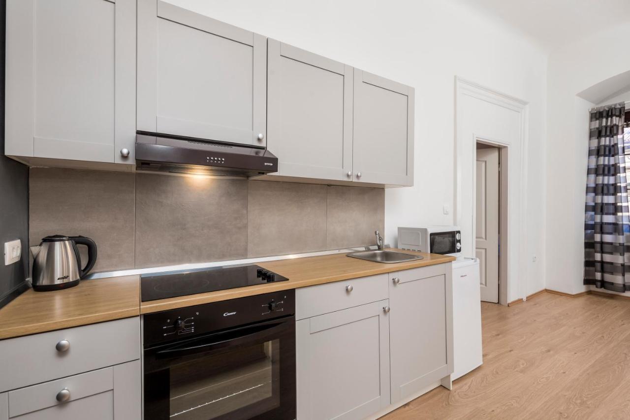 Apartment Doris Rijeka Exterior photo